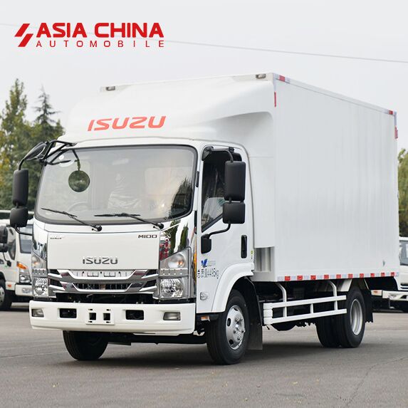 Qingling Isuzu ELF M100 Cargo Truck 4×2 Box Truck